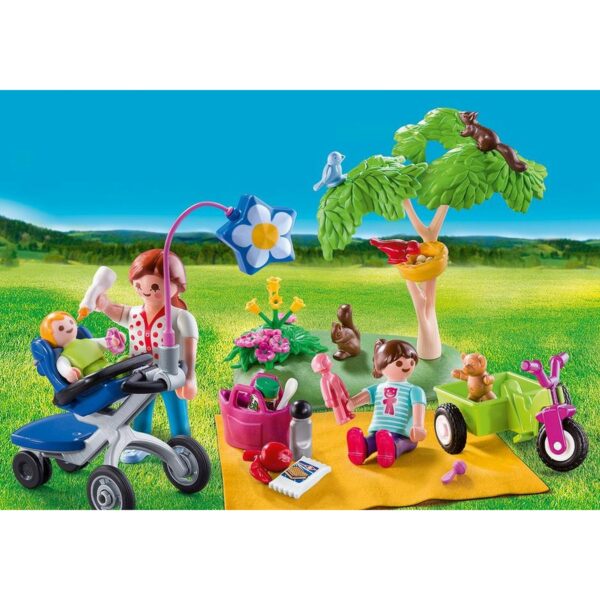 Playmobil set portabil picnic in familie